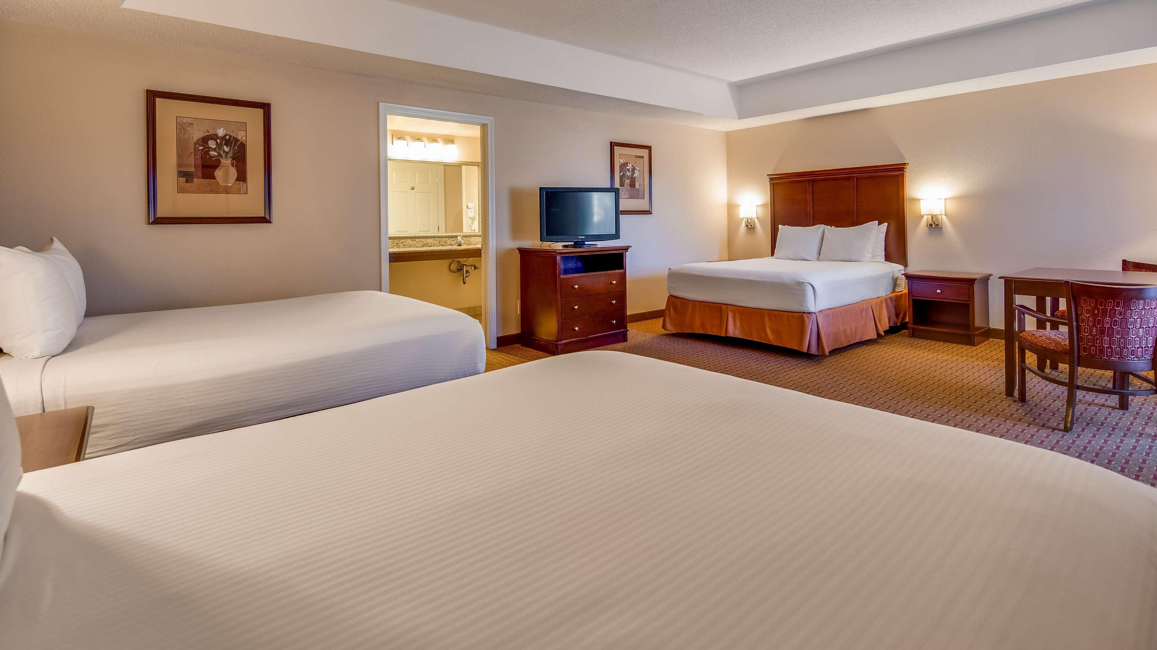 Best Western Canton Inn Екстериор снимка