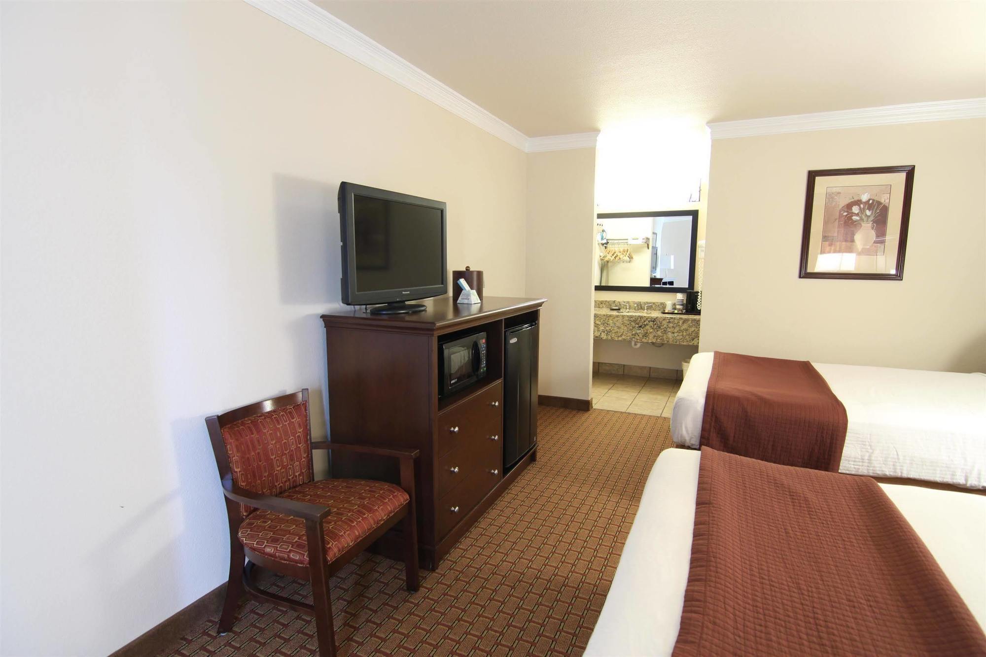 Best Western Canton Inn Екстериор снимка